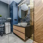 Easy Rent - Reduta 110, Free Parking, 24h Check-in *