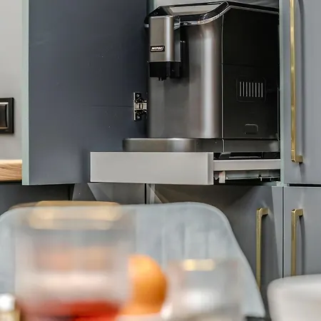 Easy Rent - Reduta 110, Free Parking, 24h Check-in *