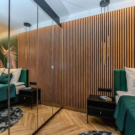 Easy Rent Apartments- Reduta 110 Apartment