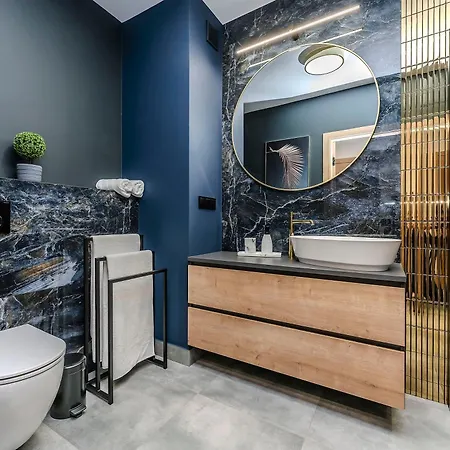 Easy Rent - Reduta 110, Free Parking, 24h Check-in Apartamento