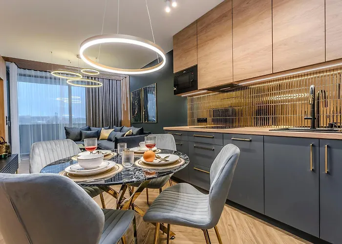 Easy Rent - Reduta 110, Free Parking, 24h Check-in * Lublin